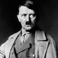 Hitler’in Almanyası: Bir Diktatörün Yükselişi ve Çöküşü