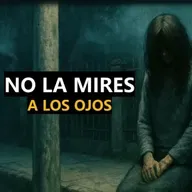 La Aterradora Mujer En La Acera (Historias De Terror)