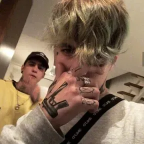 HOLA123