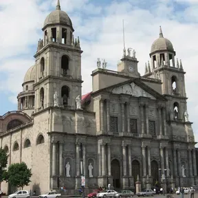 SAN DIEGO PLAZA