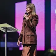 Liberte-se das falsas ideias! - Bispa Viviane Matos