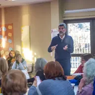 Ciudad de Mendoza amplía beneficios para jubilados: exenciones impositivas y acceso gratuito a cultura y deporte