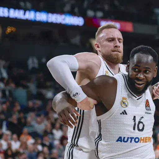 Tirando a Fallar: Tiempo de playoff en la Euroliga, la NBA y la LF Endesa y la vida de Urbano González con ELA