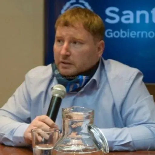 Podcast de Julio Bellomo, intendente de Los Antiguos, y la posibilidad de suspender la Fiesta de la Cereza
