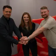 Filma "Tīklā. TTT leģendas dzimšana". Stāsta Agnese Budovska un Dzintars Dreibergs