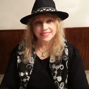 Emisora Guardabosques Radio Torzalito con Monica Lijoi