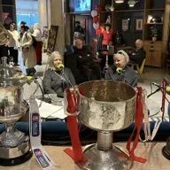 Deirdre Uí Fhlannúra agus Neasa Ruiséal