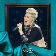 Pink – "I'm Not Dead"