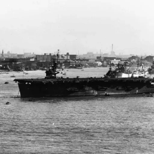 S8 Ep297: EMOTIONAL DETACHMENT AND THE COURAGE TO PIVOT Colleague Admiral James Stavridis. The Admiral emphasizes emotional detachment in leadership, using The Godfather as an analogy for not letting hatred cloud judgment. He critiques Bill Halsey for letting a riv