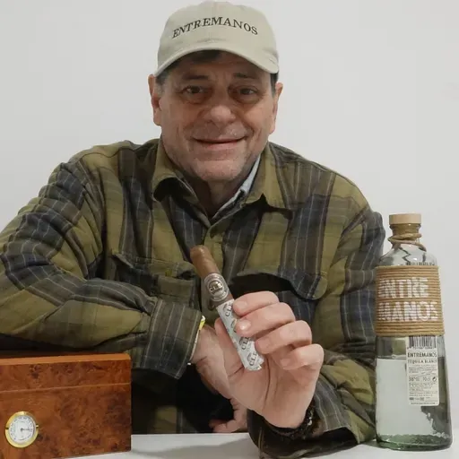 #tabacoyvino by Carmelo Di Fazio C.L.E. Corojo, obra maestra de Christian Luis EIROA.