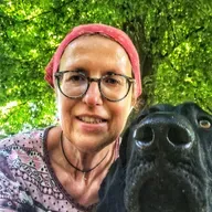 💫 ... čustveni zidovi človeka v odnosu do kužka ali mucka 🐈‍⬛🐾