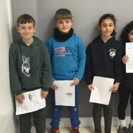 Ximena,Egoi,Xabier,Jare - Gorriak