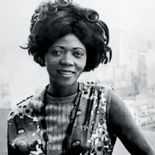 #36bienal | publicação educativa #1 | audiodescrição do retrato de Maria Auxiliadora