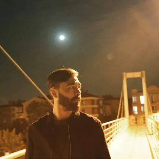 Cegıd - Bana Bir Şeyler Söyle