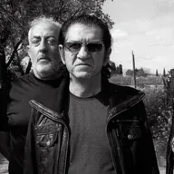 MÚSICA DE CONTRABANDO T35C019 Lagartija Nick vienen de gira y hablamos con Antonio Arias. Se inaugura expo "David Bowie.10 años" comisariada  por Domingo J Casas. ¿Quieres saber qué artistas murcianos son los más escuchados en Spotify? (22/01/2026)