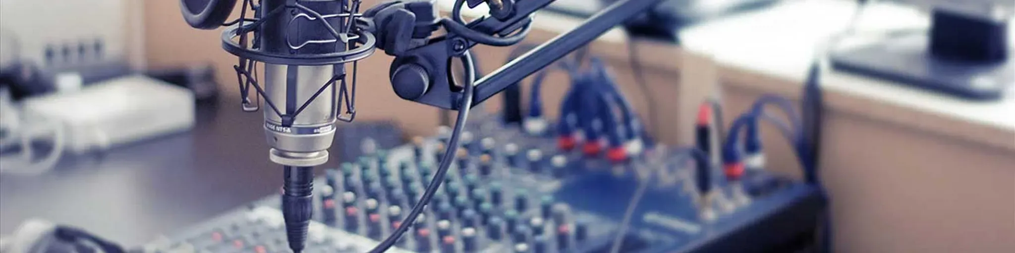 El Rugir FM