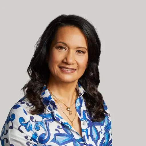 Episode 49: Eileen Schoetzow ’98, MBA ’07