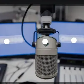 Leste Fm
