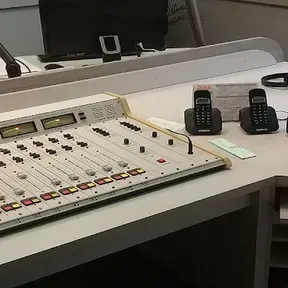 Rádio Estúdio FM-Brasil