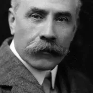 Auditorium 240 - Edward Elgar (1857 - 1934) Sinfonia n. 1 in la bemolle maggiore, op. 55