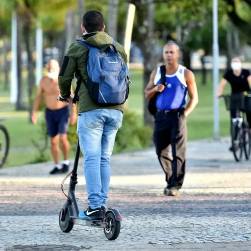 Patinetes elétricos: usuário poderá perder acesso por causa de infrações