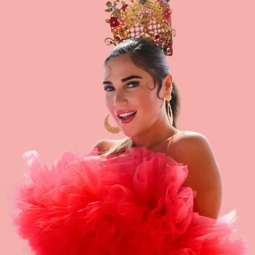 Laura Gallego repite en Cádiz tras el éxito de 'La última folclórica' en el Teatro Falla