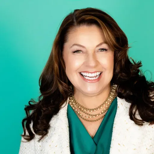 Speak the F*ck Up: Why the World Needs Your Voice Now More Than Ever with Sloane Reali