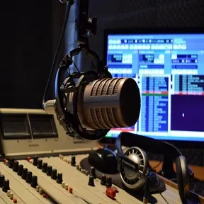 RADIO WEB APP CONECTADO COM DEUS
