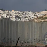 The Palestinian and Israeli kids trying to be friends
