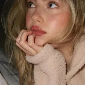 Annie.FM