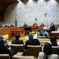 STF adia análise de decisão que suspendeu penduricalhos acima do teto do funcionalismo público