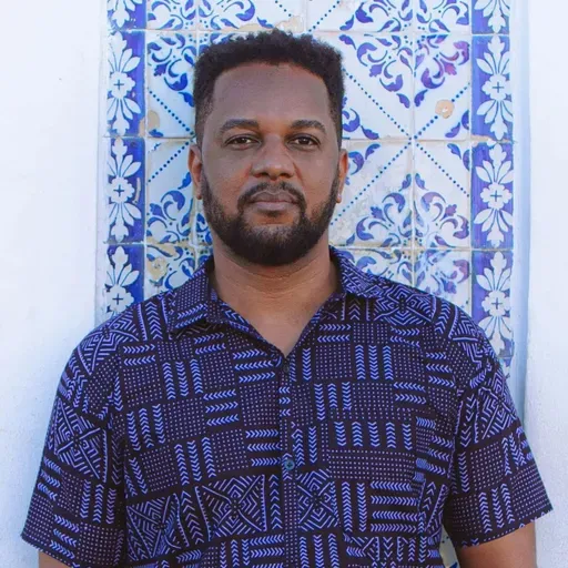 'Fui movido por inocência e desejo de mudança', diz fundador da Editora Malê