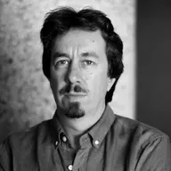 Dos Gardenias - Pedro Mairal