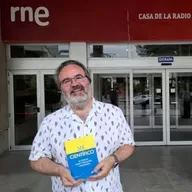 A hombros de gigantes - Quiero ser científico -10/08/2025