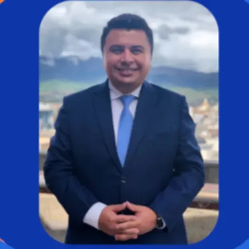 Entrevista Luis Falconí