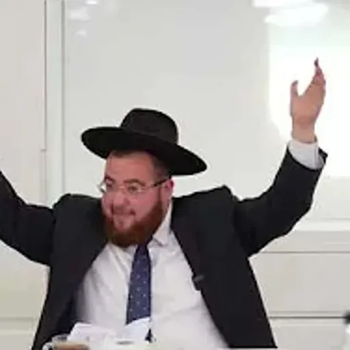 חלחלה נוראה: רבינו הקדוש העליון מחו"ל זועק 'זה הסימן הבטוח של מלך המשיח שחי בדורינו'....