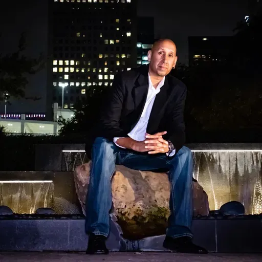 Love After Dark 2025-12-23 20:00