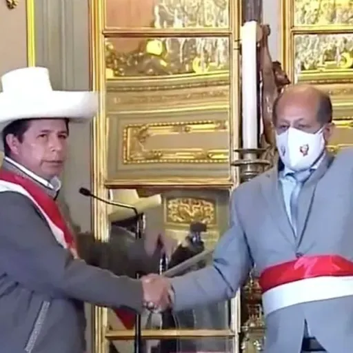 Ep. 109 Peru: Gabinete cuestionado detiene avance del Sol