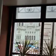 762 Ventana y vérice
