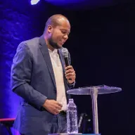 A IMPORTÂNCIA DA PALAVRA - PR. ALEX GUEDES