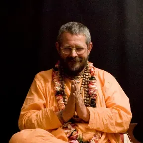 SRILA PARAMADVAITI SWAMI 2020