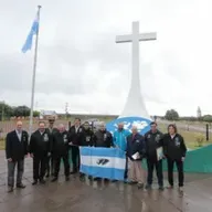 Es Por Aca - Cata Cabana -  Historiadora, escritora e investigadora - (01/04/22)