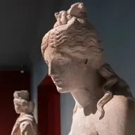 Afrodita: de Oriente a símbolo de belleza universal