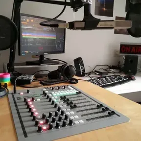 DINASTIA RADIO