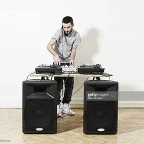Dj cri