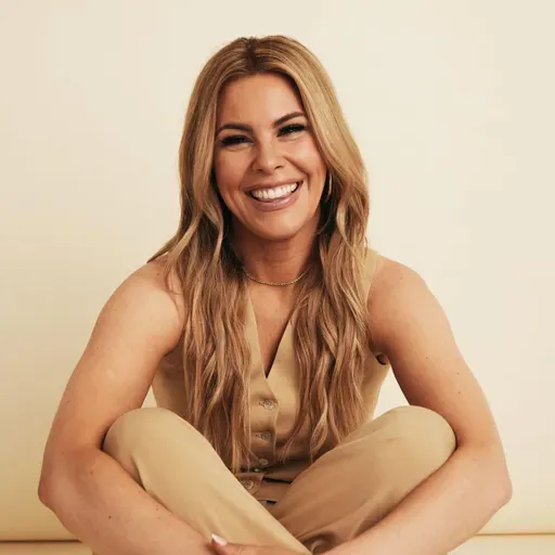 # 281: TASHA LAYTON on Finding God's Light in the Valley, Her New Album and Christmas Music Too!