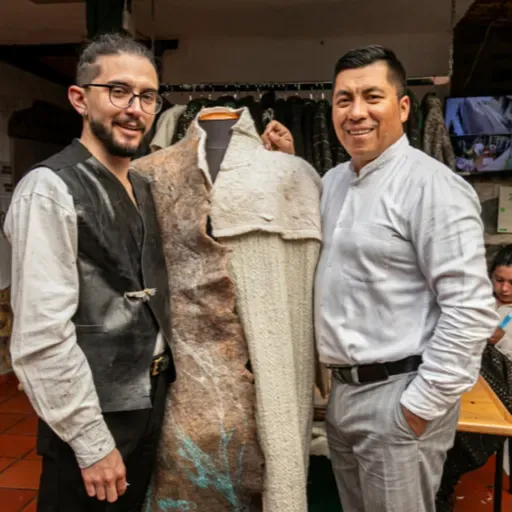 Colombia Artesanal - Boyacá - Silvino Patiño y Francisco Gómez / Tejidos Rebancá