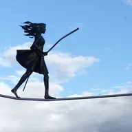 Las furtivas (Miguelángel Flores)