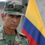 193. Homenaje al Señor General (V) Jorge Enrique Mora Rangel.