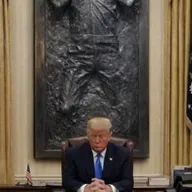 Visión Remota: México 2026, Trump, Caída Económica Global .